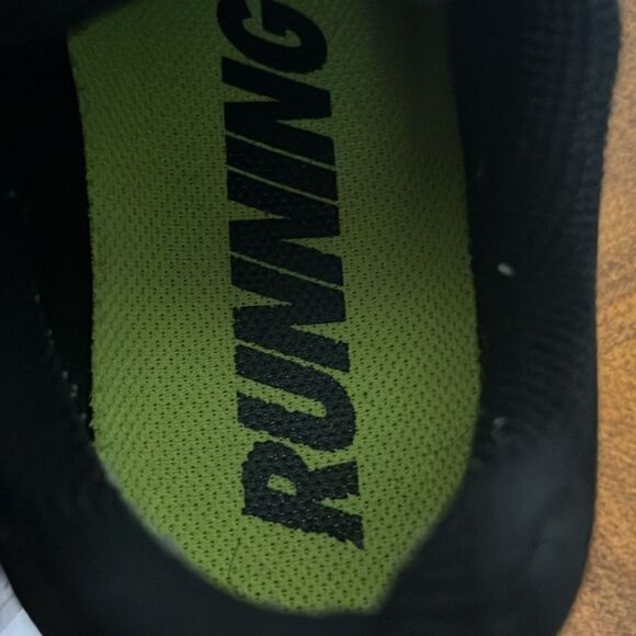 🔥 NIKE Air Zoom Pegasus 34 Running Shoe  Black/White - Women Sz 7 - EXCELLENT - Picture 11 of 15